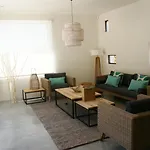 Twin With Sea Views - 1029