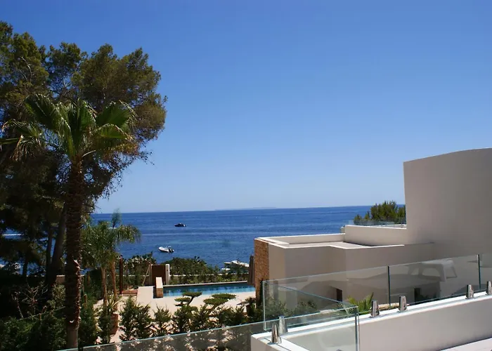 Twin With Sea Views - 1029 *