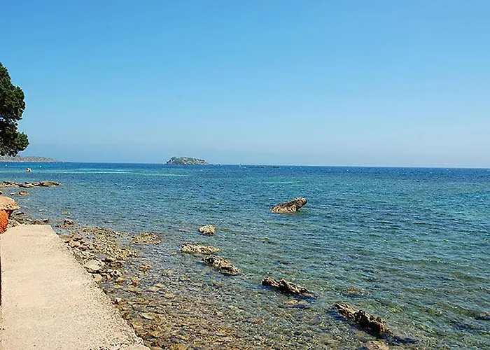 Twin With Sea Views - 1029